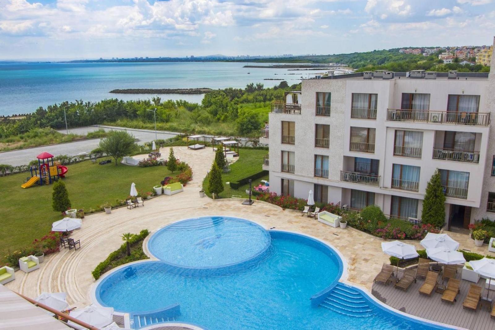 Diamond Beach Apartment 2 Room Burgas Bagian luar foto